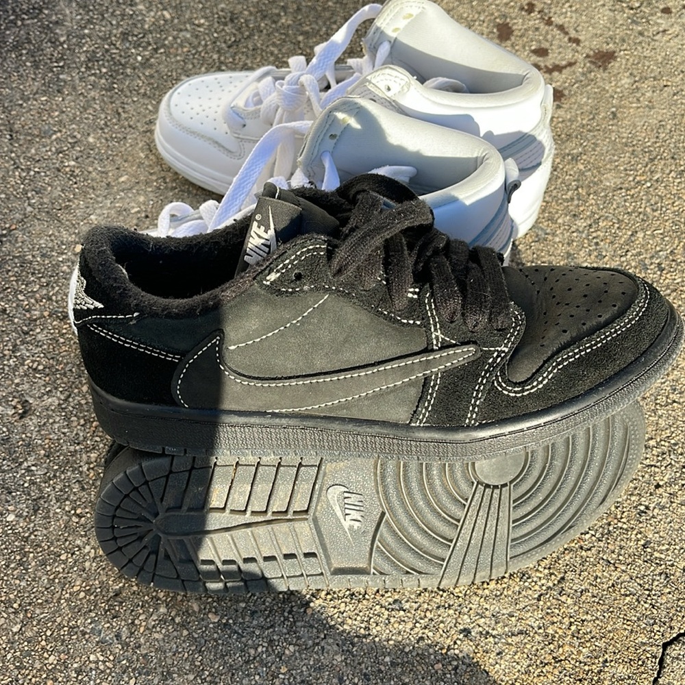 Kids size 3 Travis Scott Jordan low  top 100% authentic no box